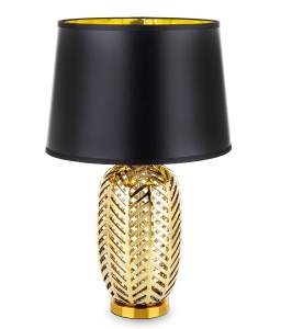 Lampa Z Kloszem(4) Ii Cz.-Prom.